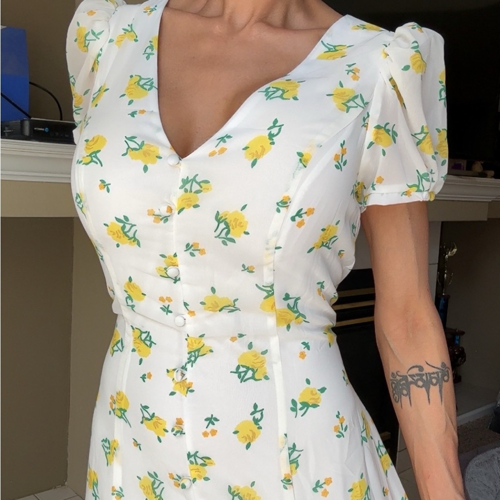 Betsey Johnson Floral White and Yellow Puff Sleeve Sundress